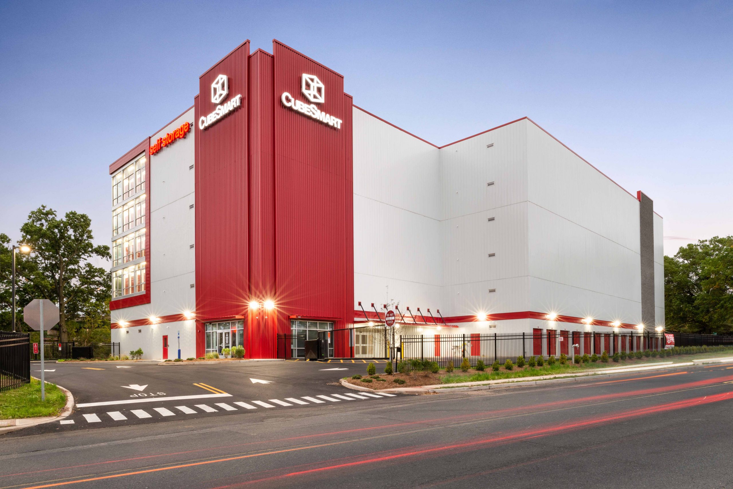 Hillside Storage ARCO/Murray