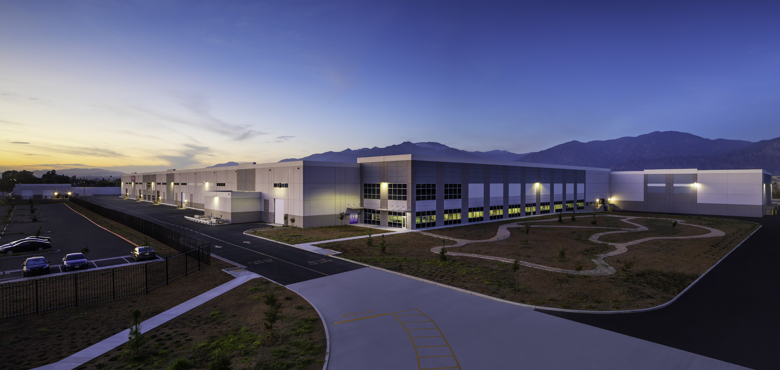 FedEx Ground ARCO/Murray