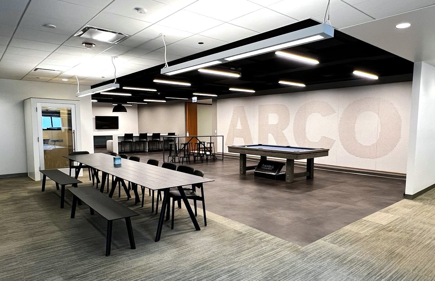 ARCO/Murray Office Break Area at 500 W. Monroe in Downtown Chicago